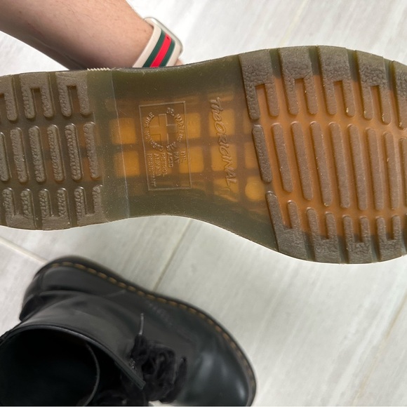 Dr Martens boots size 9 - Picture 6 of 8